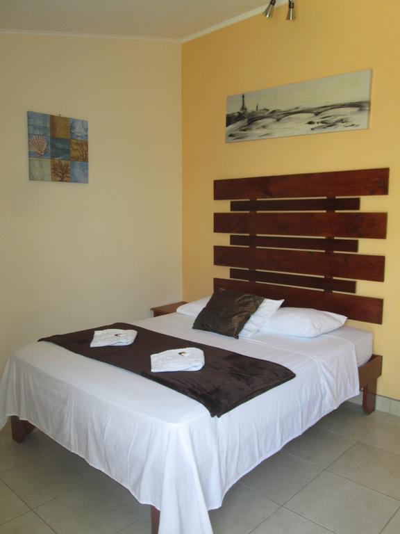 Hotel La Punta Puntarenas Phòng bức ảnh