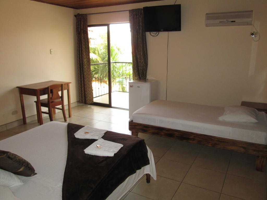 Hotel La Punta Puntarenas Phòng bức ảnh